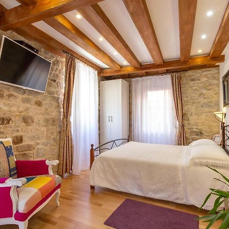 Studios Aurelia Palace Split Szoba fotó