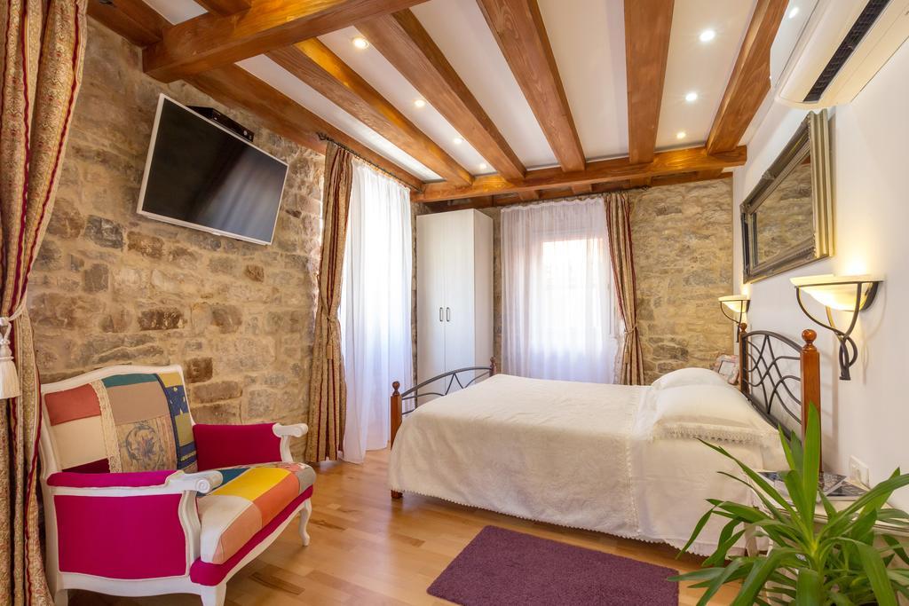 Studios Aurelia Palace Split Szoba fotó