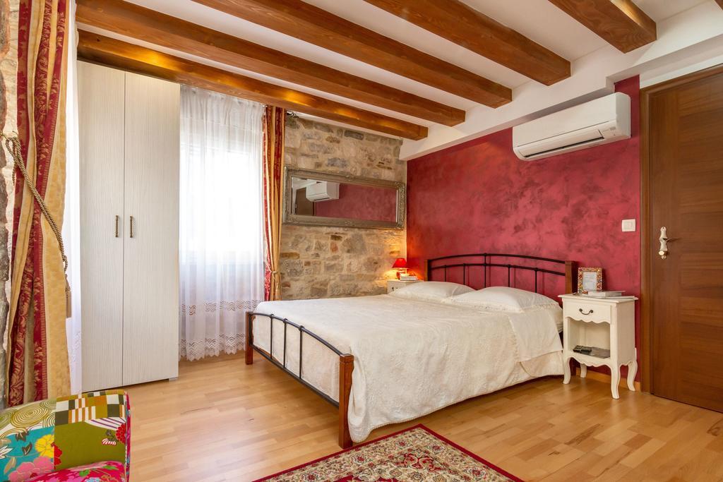 Studios Aurelia Palace Split Szoba fotó